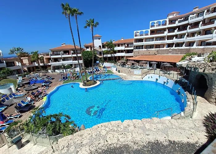 Wonderful Apartment With Pool And Wi-Fi